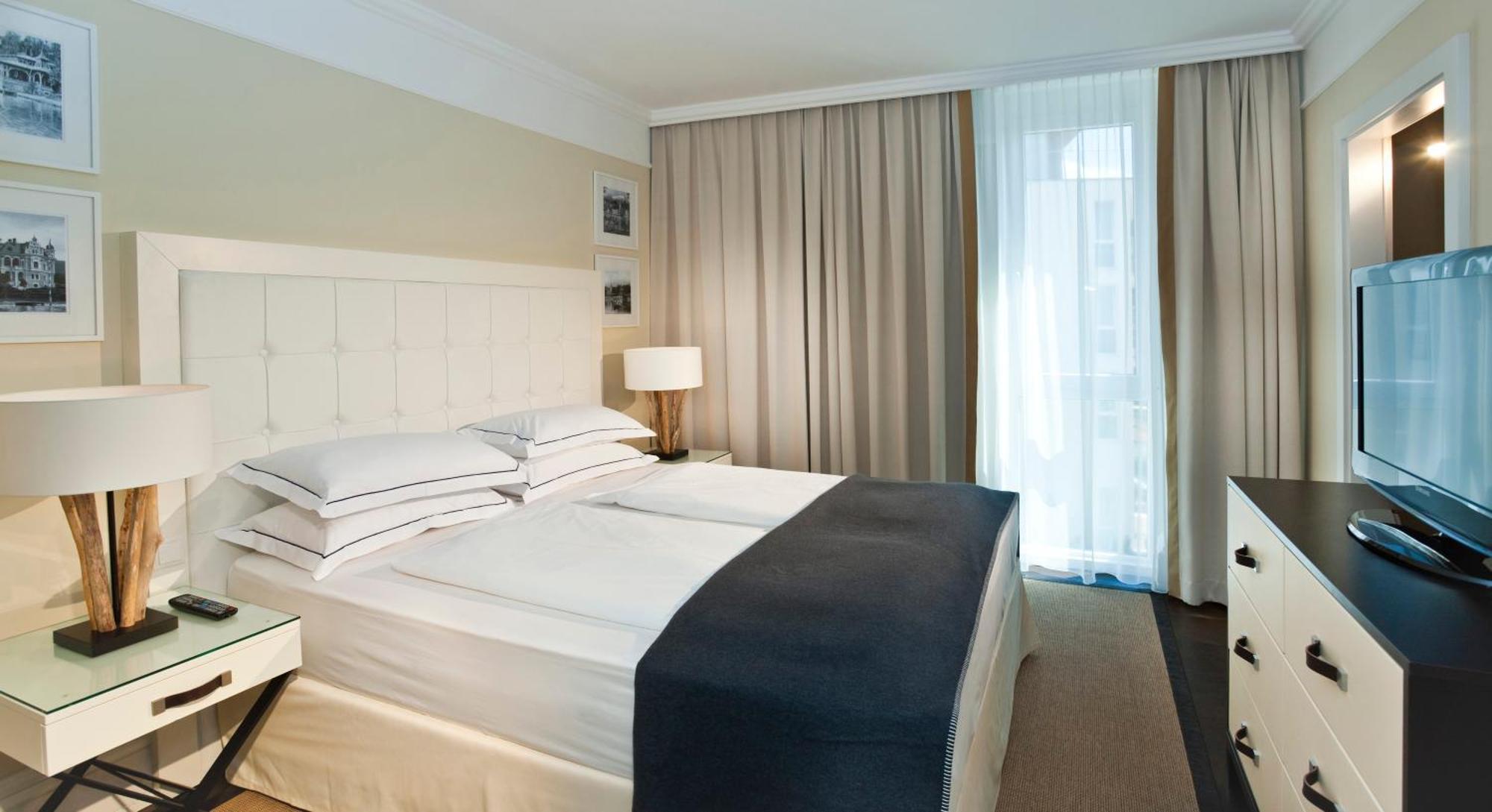 Seehotel Astoria Pörtschach am Wörthersee 외부 사진